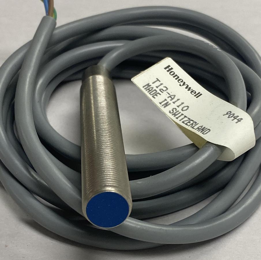 Honeywell,T12-A110,Proximity Sensor NOS