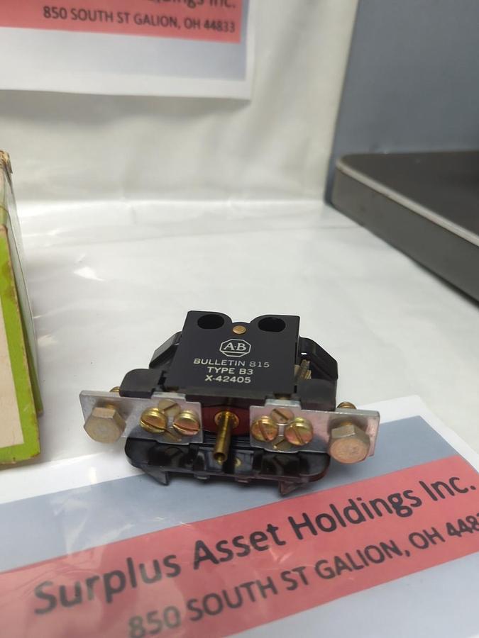 ALLEN BRADLEY,X-42405,R.H. OVERLOAD RELAY SIZE 3 NOS