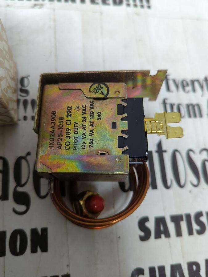 REPLACEMENT COMPONENTS DIVISION,HK 02AA 390,PRESSURE SWITCH NOS