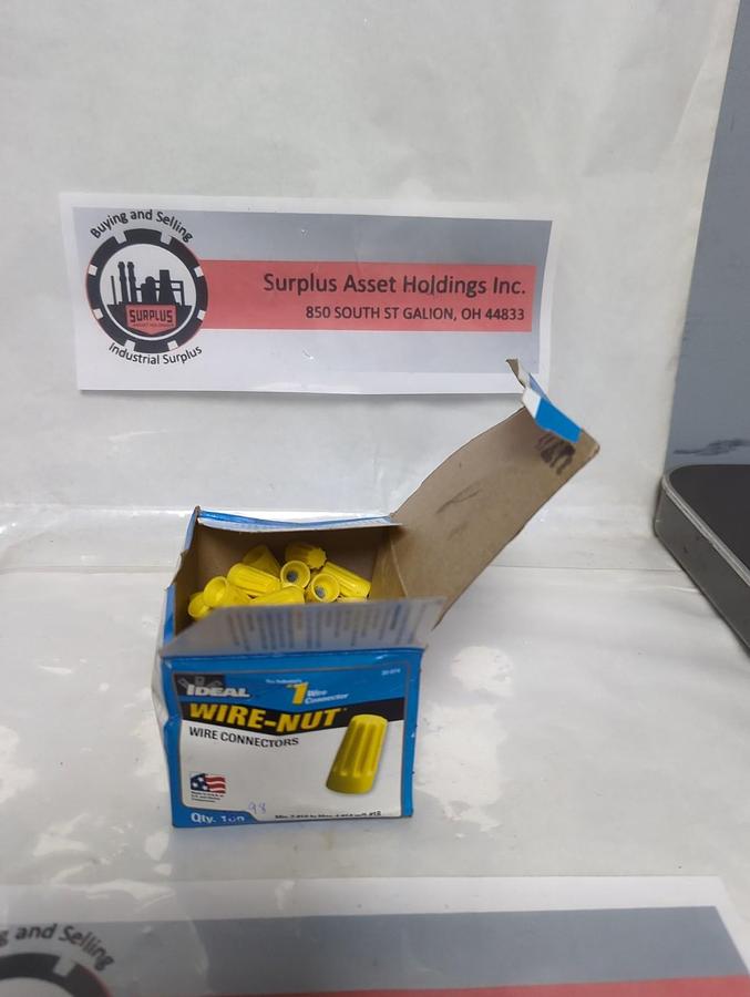 IDEAL,30-74,WIRE NUT/CONNECTORS BOX OF 98 PCS NOS
