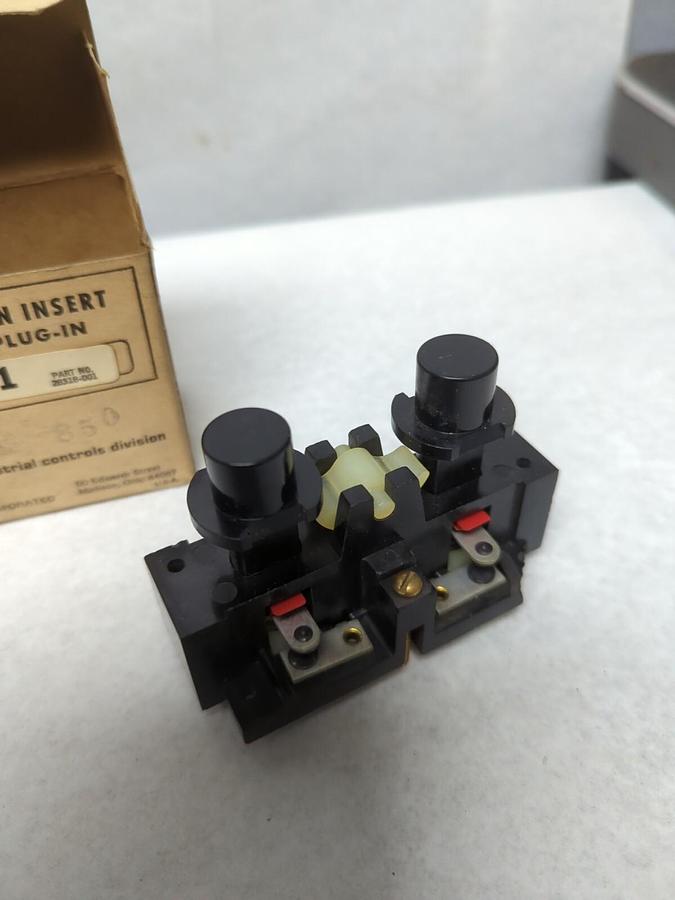 HUBBELL PG1,PBP PUSHBUTTON INSERT NOS