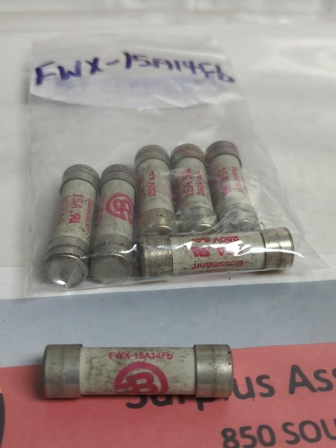 Used COOPER BUSSMANN,FWX15A14Fb,15 AMP FUSE LOT OF 7 PRE-OWNED