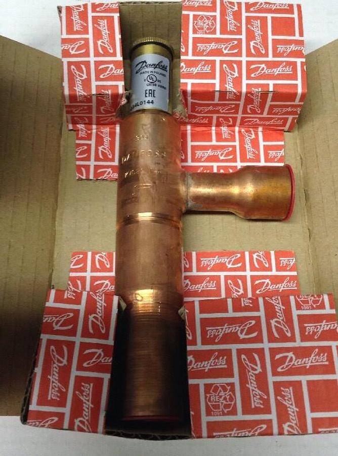 Danfoss,034L014,Hot Gas Bypass Reg  7/8 Inch