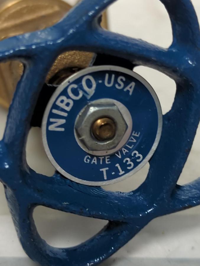 NIBCO,T-133 3/8,GATE VALVE 3/8 INCH NOS