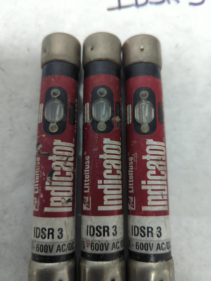 Used LITTELFUSE,IDSR 3,INDICATOR 3 AMP FUSE LOT OF 3 PRE-OWNED
