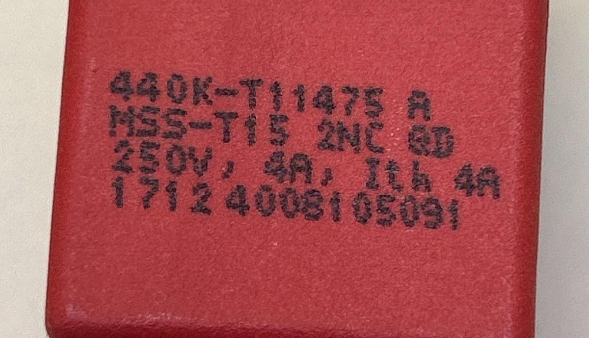 Used ALLEN BRADLEY,440K-T11475,INTERLOCK SWITCH