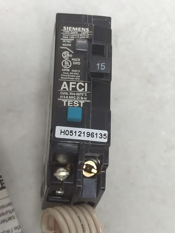 SIEMENS,Q115AFH,GROUND FAULT CIRCUIT BREAKER 1-POLE 15 AMP NOS