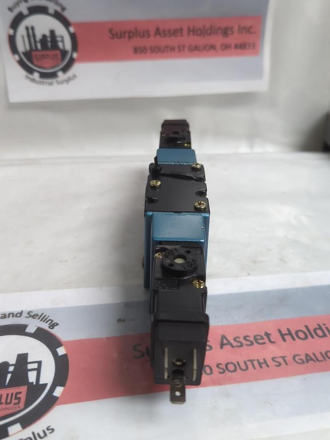 Used MAC VALVES,MV-A1C-A312-PM-11JM,SOLENOID VALVE PRE-OWNED