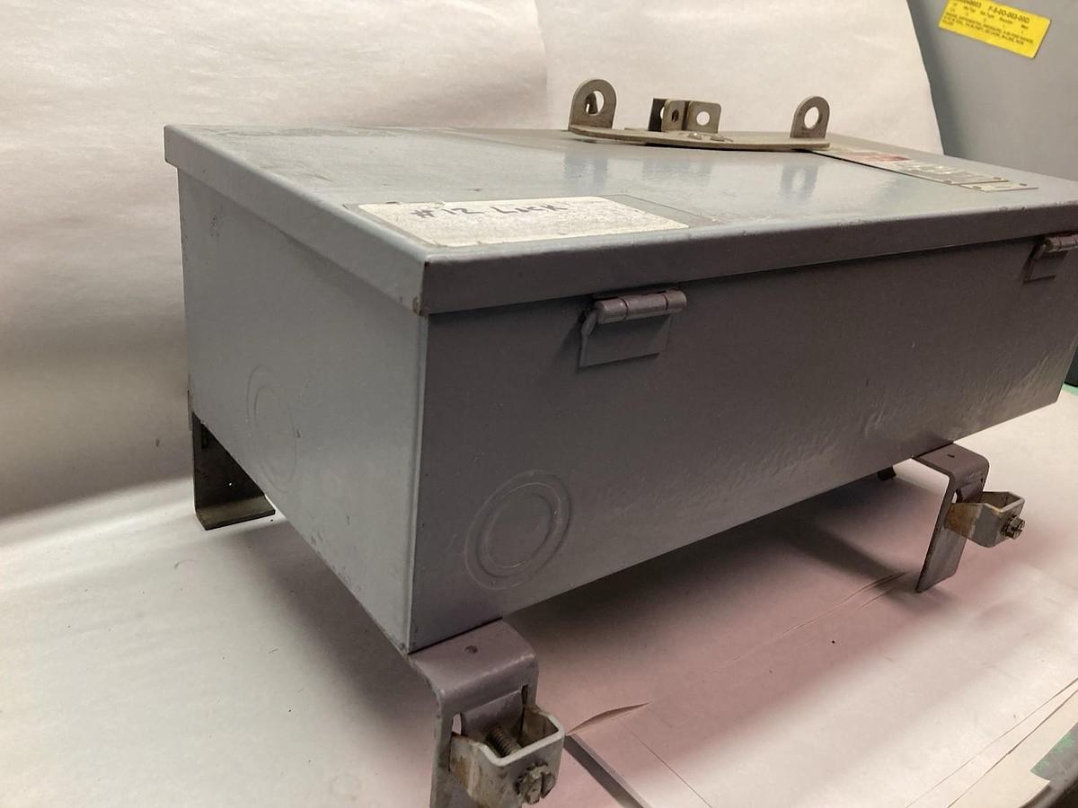 Used Westinghouse,Style 456D 905 G06,Type TAP De-Ion Switch BUS PLUG 30A 277/480V