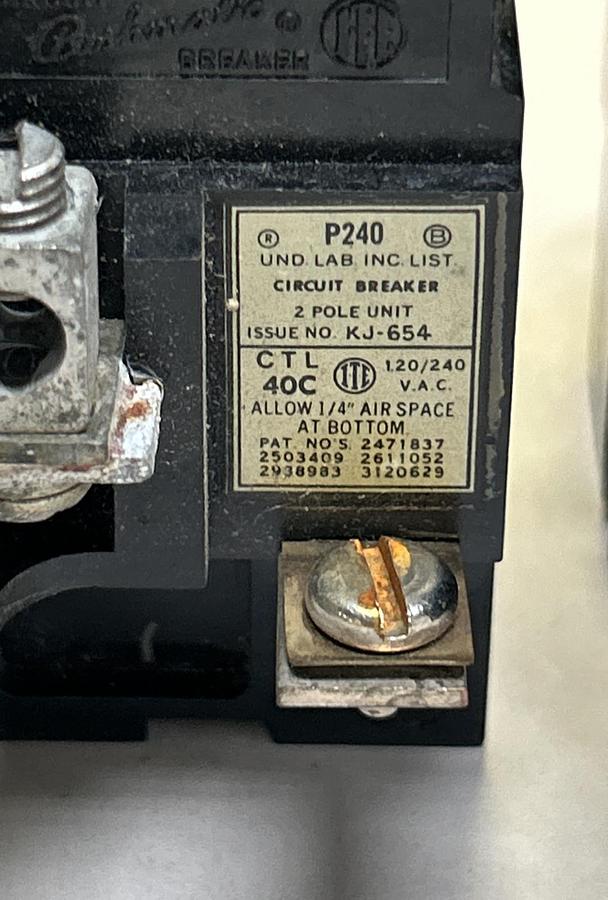 Used ITE,P240,CIRCUIT BREAKER 40A 120/240V 2P LOT OF 4