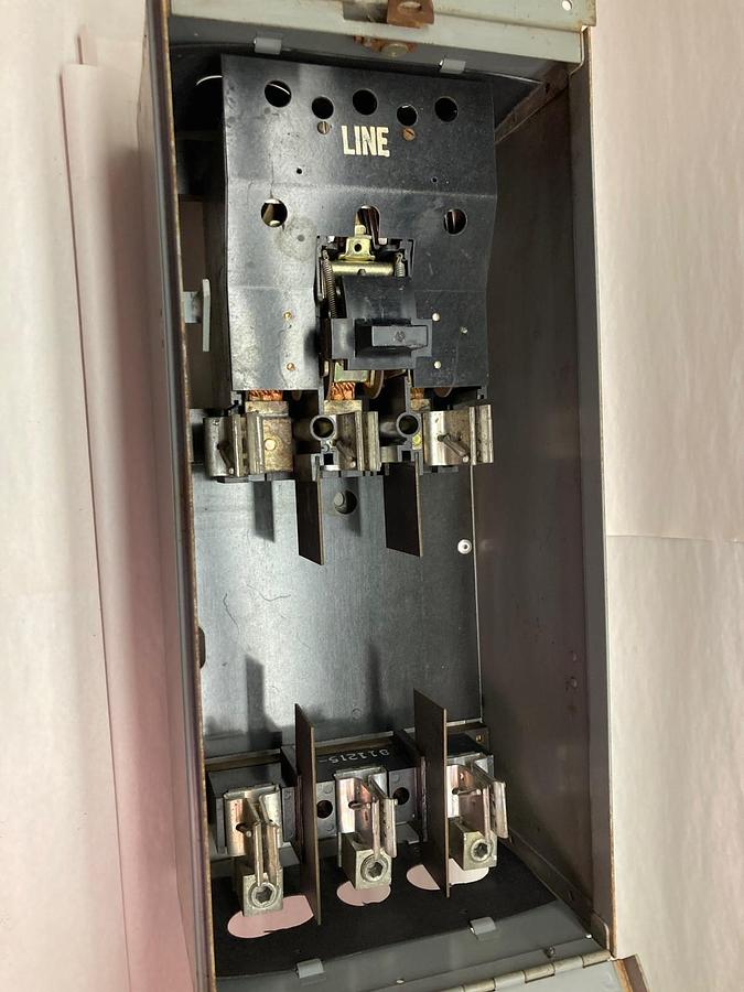 Used Westinghouse,FDPS-364R,3-Pole Fusible Panel 200A Ser B 600VAC