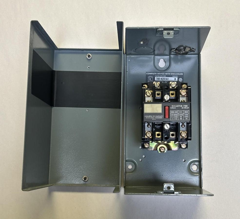 Used ALLEN BRADLEY,700-N201A1,CONTROL RELAY
