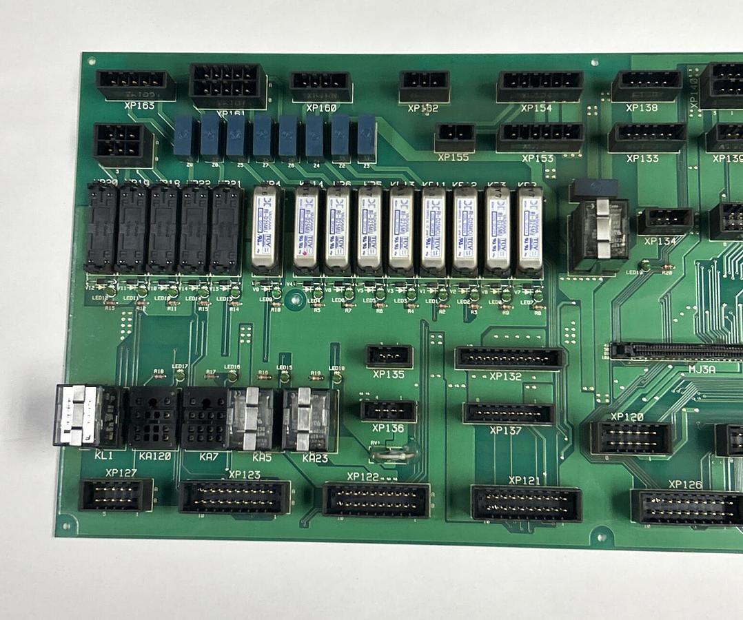 Used MAZAK,ROPB-L6,RELAY CONTROL BOARD