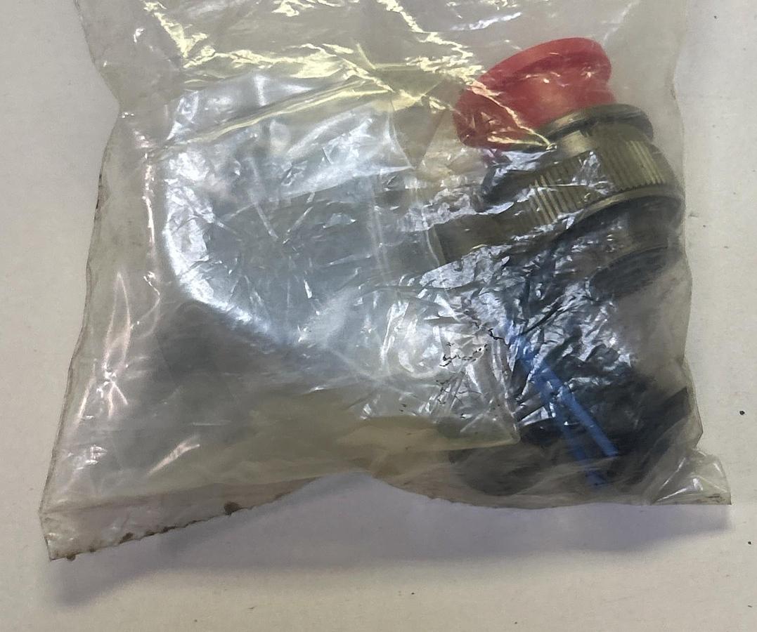 Used AMPHENOL AEROSPACE,MS3106F18-1S,CIRCULAR CONNECTOR NOS