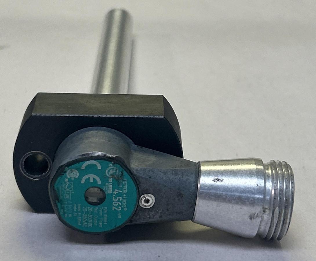 Used PEPPERL & FUCHS,NJ2-PD-US-4.562,INDUCTIVE PROXIMITY SWITCH