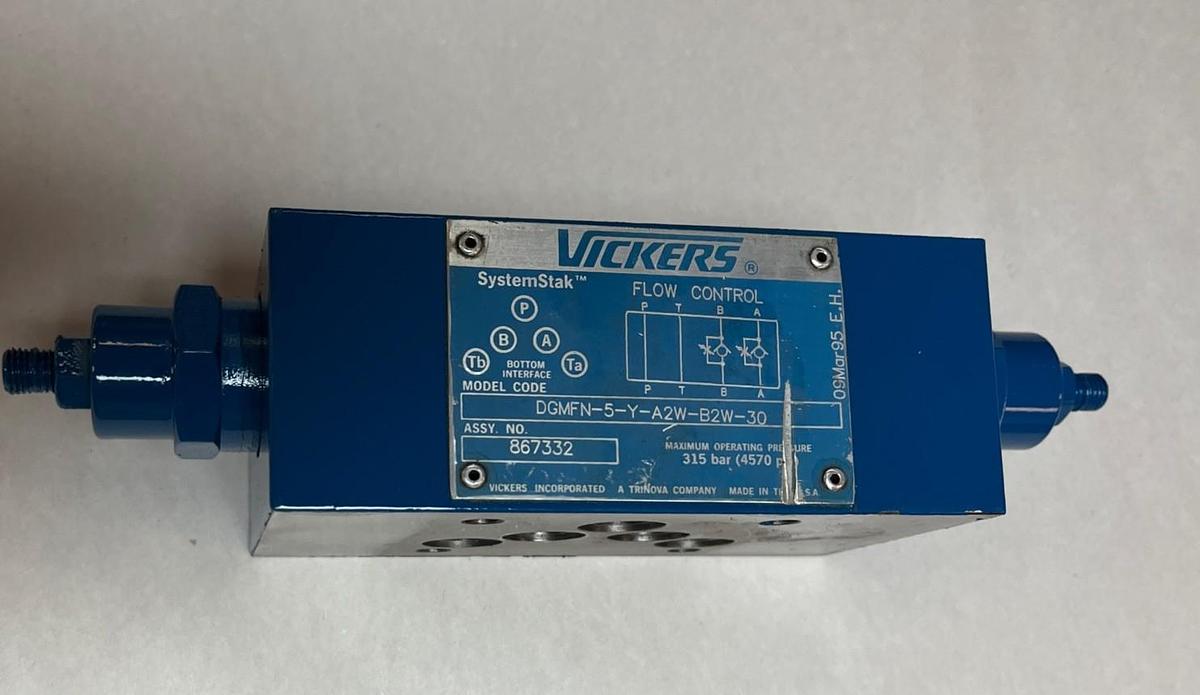 Used VICKERS,DGMFN-5-Y-A2W-B2W-30,FLOW CONTROL 867332