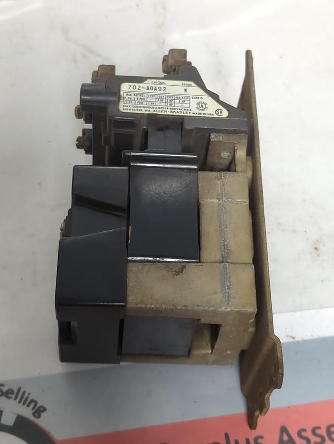 Used ALLEN BRADLEY,702-A0A92,SERIES K SIZE 0 CONTACTOR PRE-OWNED
