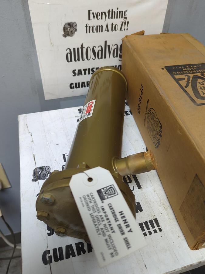 HENRY VALVE CO,7850-7/8,CARTRIDGE DRIER SHELL 7/8 IN O.D.S 45 CU. IN NOS