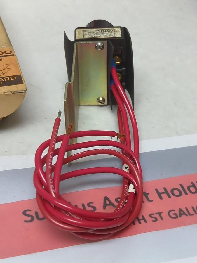 WARD LEONARD,5100,START-STOP PUSH BUTTON NOS