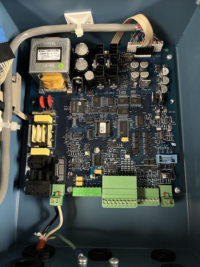 Used MAGPOWR VERSATEC,VTCE,WEB TENSION CONTROLLER W/ IPTE PRESSURE TRANSDUCER