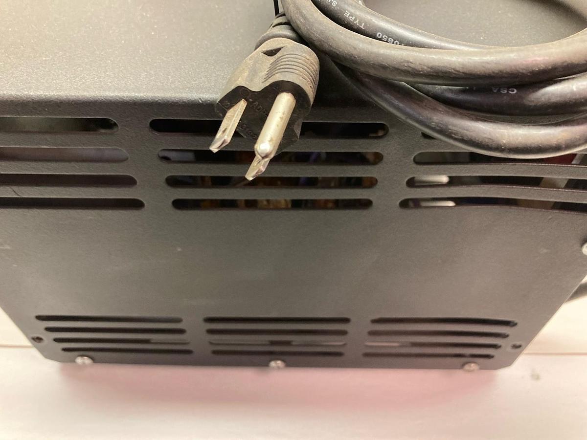 Used Lester Electric,26010,Industrial Battery Charger 120Vac 60Hz 8.5A