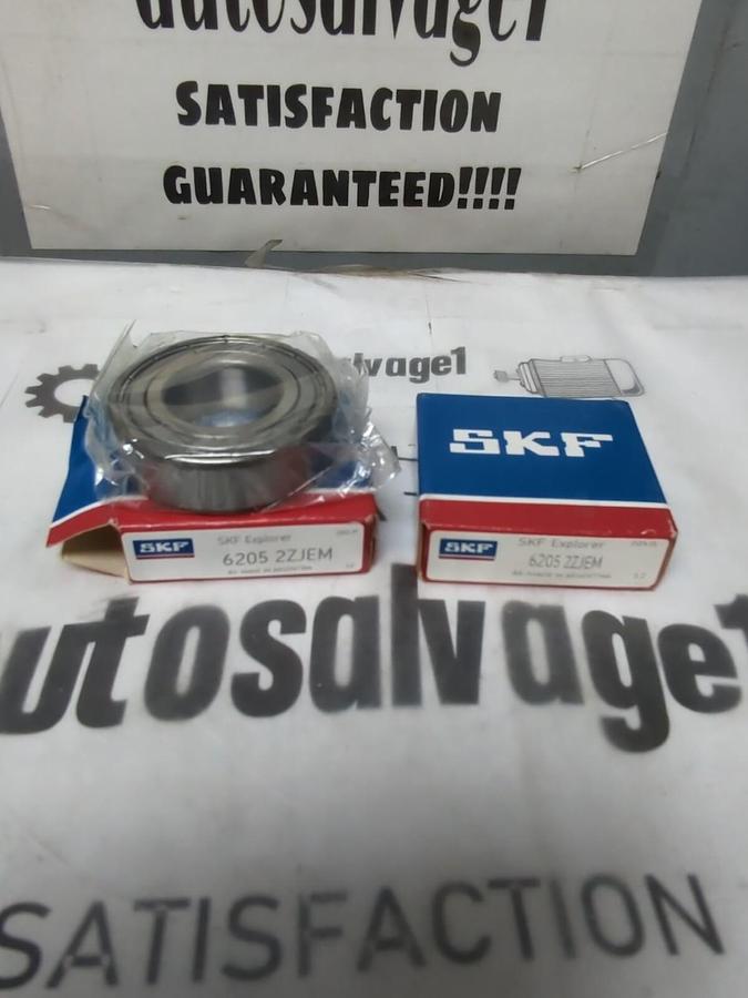 SKF,6205 2ZJEM,SHIELDED BALL BEARING 20MM BORE LOT OF 2 NOS