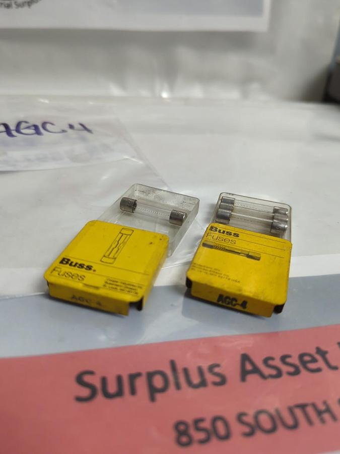 COOPER BUSSMANN,AGC4,4 AMP FUSE LOT OF 4 NOS