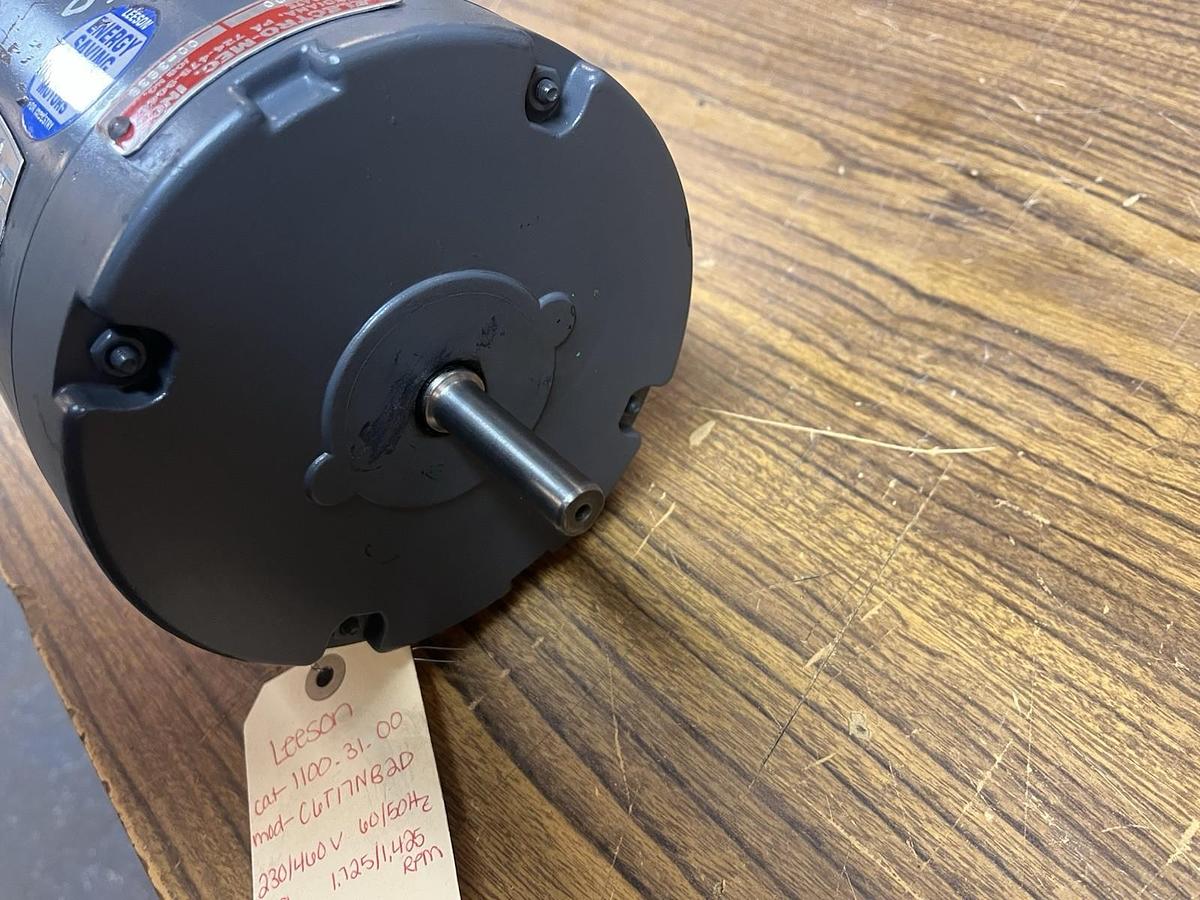 Used LEESON,110051.00,AC MOTOR 1/3HP 1725RPM 3PH C56