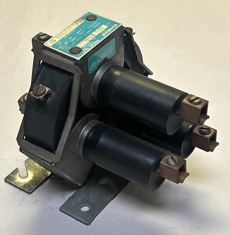 Used DURAKOOL,BFL3-7024,CONTACTOR RELAY 120V