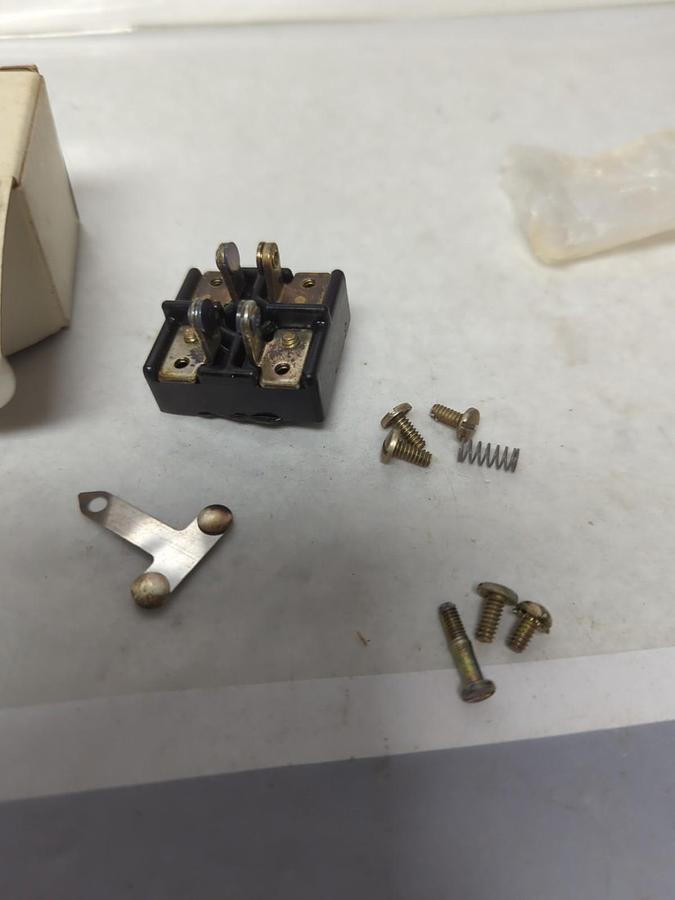 SYLVANIA-CLARK,CY 31-11,SERVICE KIT FOR TYPE CY STARTER SIZES CY-0 & CY-1 NOS