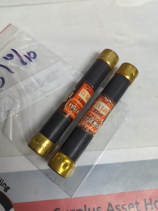 Used COOPER BUSSMANN,LPS-1-6/10SP,LOW-PEAK 1-6/10 AMP FUSE LOT OF 2 PRE-OWNED
