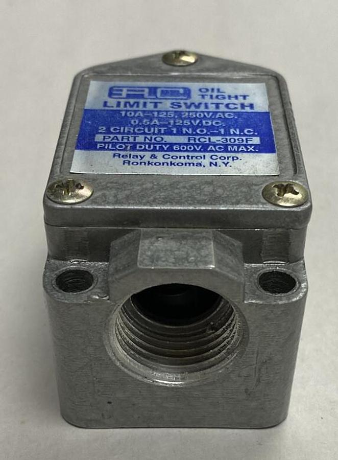 Used Relay and Control,RCL-309F,Oiltight Limit Switch NOS