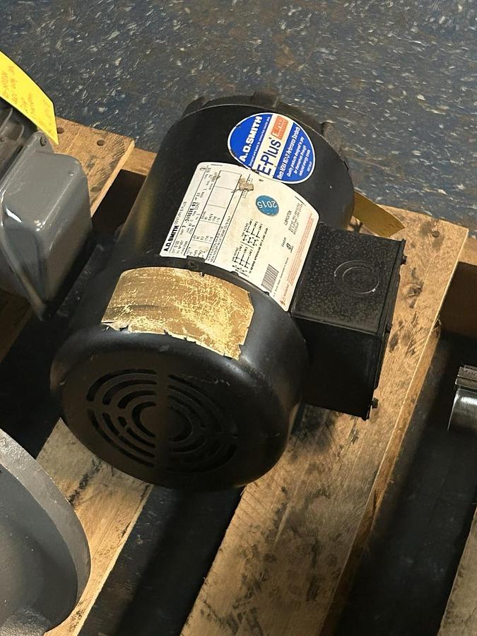 Used AO SMITH,E122,MOTOR 2HP 230/460V 1745RPM 3PH M145T FRAME