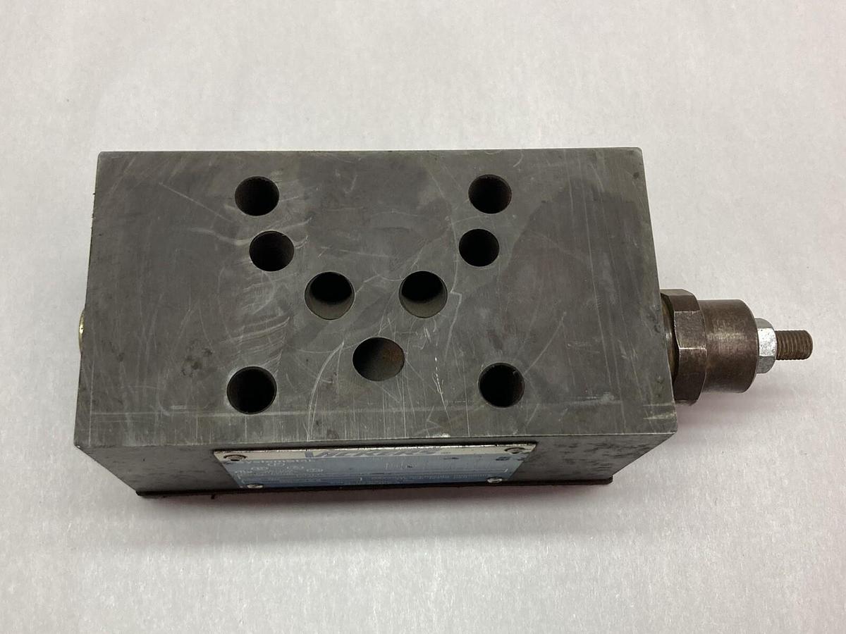 Used Vickers,DGMX2-5-PP-BW-S-30,Hydraulic Reducing Valve