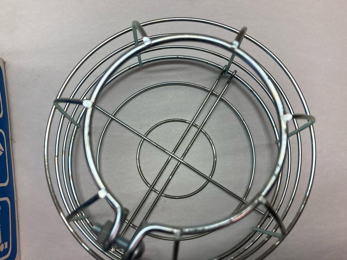 Stonco,Catalog 80,Wire Guard for 150L Lampholder