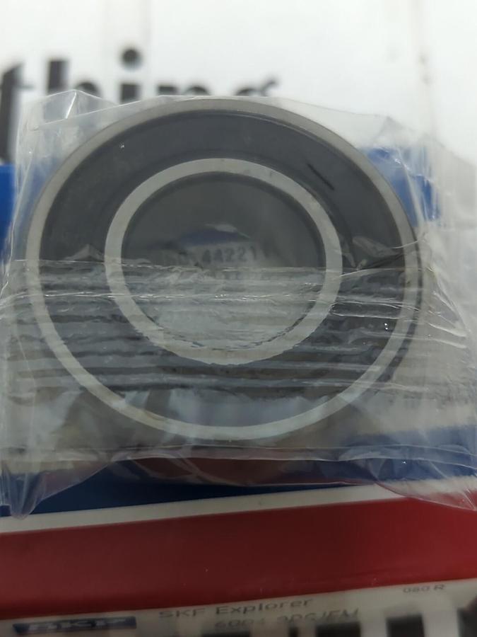 SKF,6004 2RSJEM,DEEP GROOVE BALL BEARINGS LOT OF 2 20MM BORE NOS