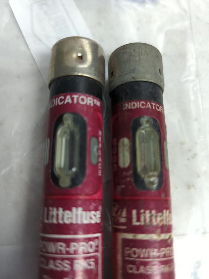 Used LITTELFUSE,IDSR20,INDICATOR 20 AMP FUSE LOT OF 2 PRE-OWNED