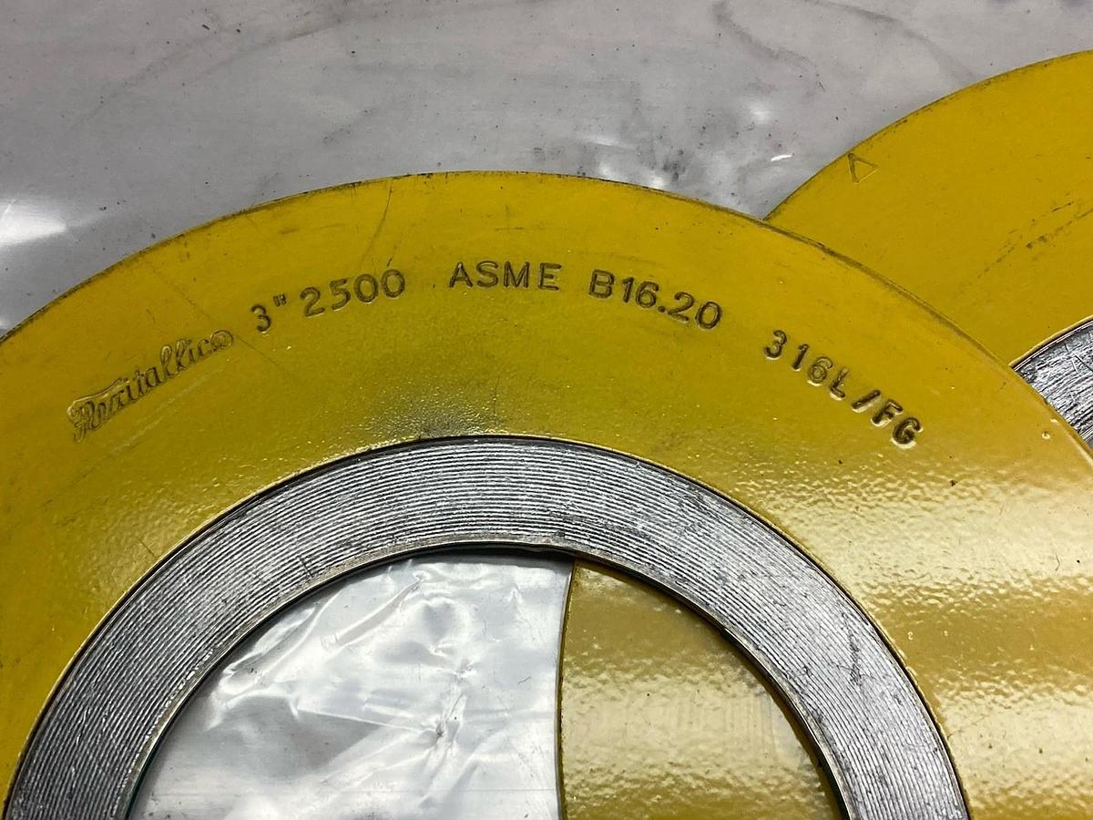 Used Flexitallic,2500 ASME,3 Inch Spiral Round Gasket B16.20 316L/FG LOT OF 5