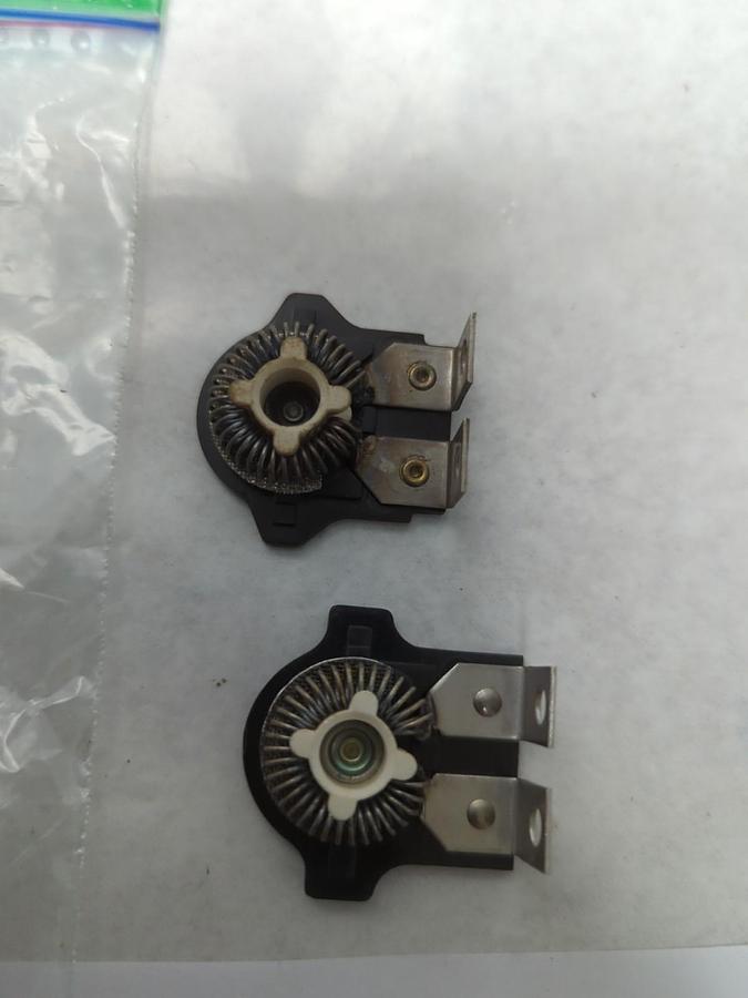 Used WESTINGHOUSE,AG-1.4,OVERLOAD THERMAL HEATER RELAY LOT OF 2 MISSING SCREWS USED