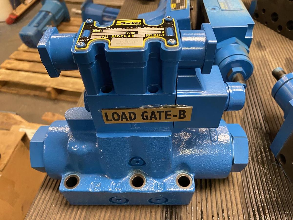 Used PARKER,D61VW001B1NYC,DIRECTIONAL CONTROL VALVE D1VW020HNYC