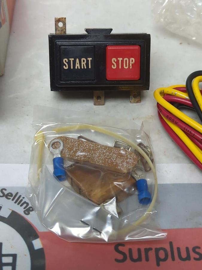 ALLIS-CHALMERS,25-107-199-801,START/STOP PUSH BUTTON KIT NOS