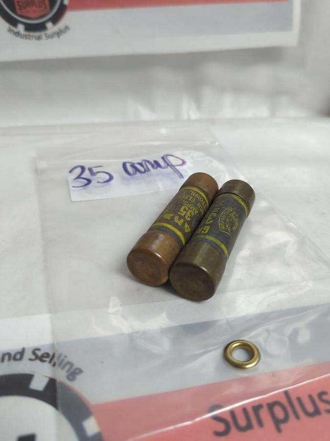 Used MONARCH/GREAT WESTERN,E-3726,35 AMP FUSE LOT OF 2 PRE-OWNED