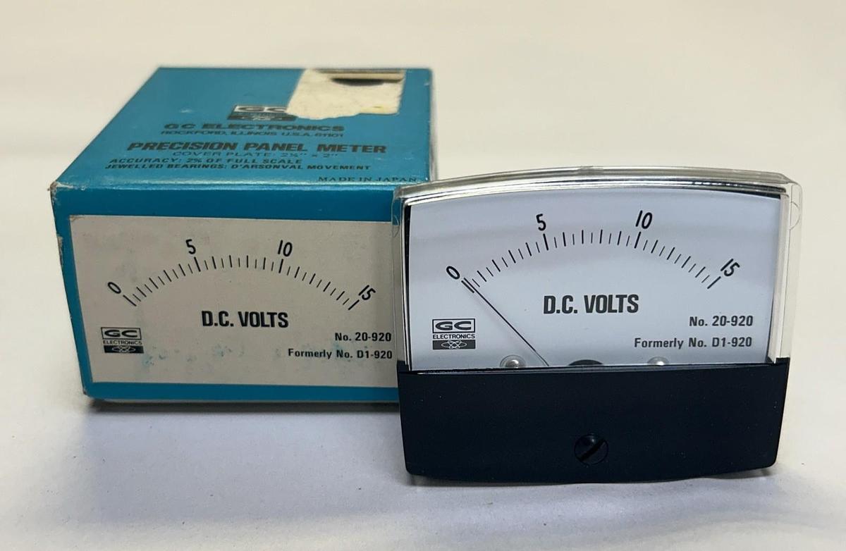 GC ELECTRONICS,20-920,PANEL METER 0-15 DC VOLTS NOS