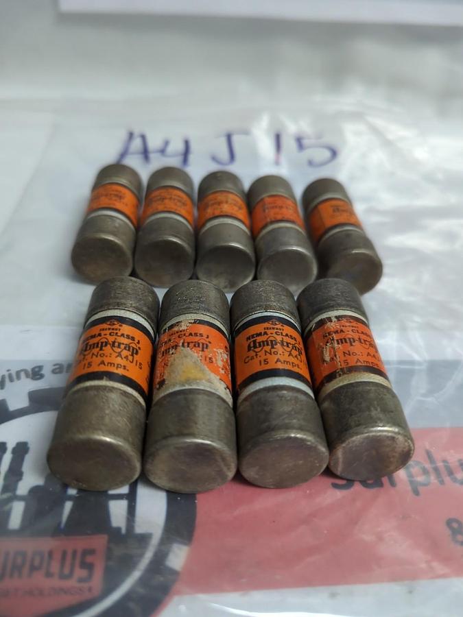 Used CHASE SHAWMUT,A4J15,AMP-TRAP 15 AMP FUSE LOT OF 9 PRE-OWNED