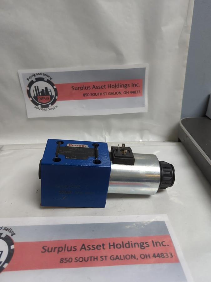 REXROTH,R900595533,SOLENOID VALVE 4 WE 10 EB331CG24N9K4 NOS