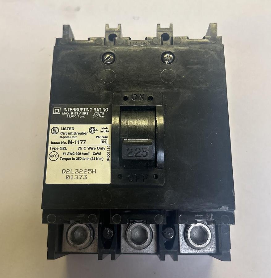 Used SQUARE D,Q2L3225H,CIRCUIT BREAKER 224A 240V 3P