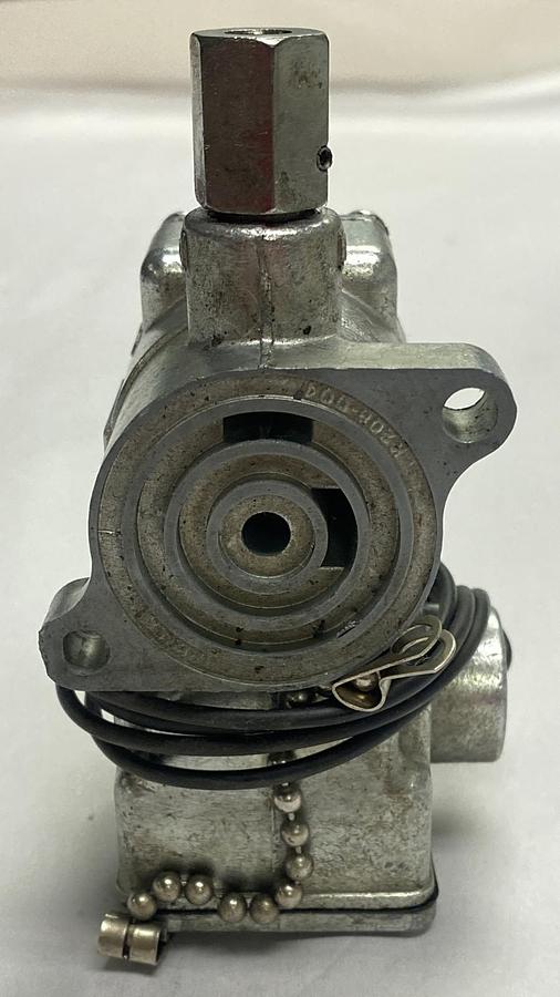 Parker,K065603540,Pilot Valve NOS