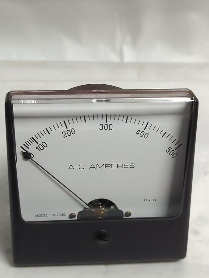 Used SIMPSON,1357,PRESSURE GAUGE 0-500 AC AMPRERES PRE-OWNED