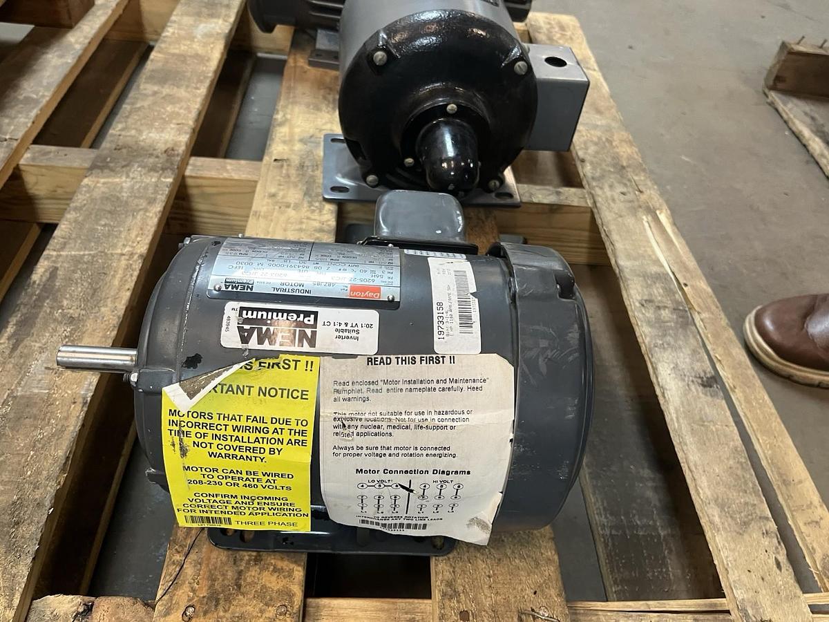 DAYTON,48ZJ85,INDUSTRIAL MOTOR 1HP 1155RPM 208-230/460V 56H FRAME NOS
