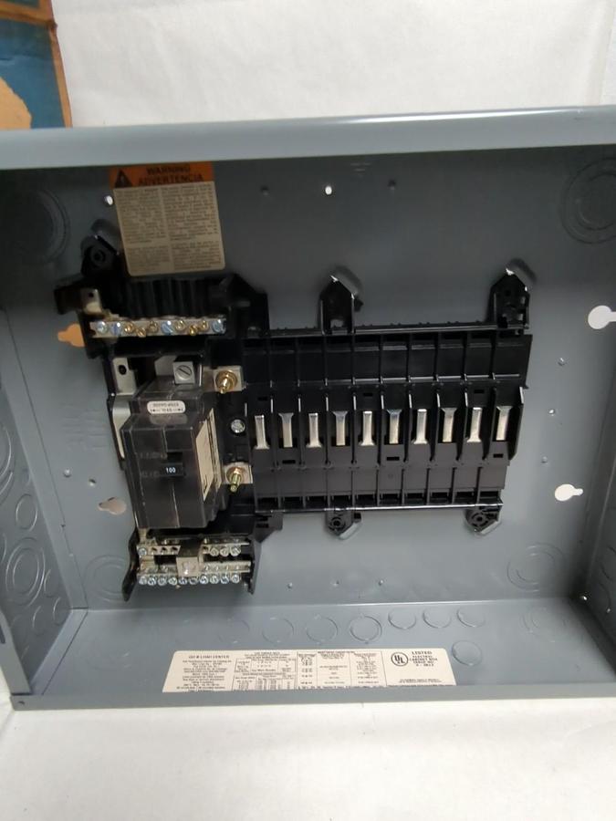 SQUARE D,QO120M100,CIRCUIT BREAKER LOAD CENTER 100 AMP 20-SPACE 20-CIRCUITS NOS